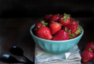 Read more about the article 8 Reasons Why Your Skin Loves Strawberry!